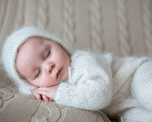 RealMomRecs's tweet photo. Retro Baby Girl Names That Are Coming Back in 2020 https://t.co/ljDNacITxG https://t.co/3e7pv5lt6Y