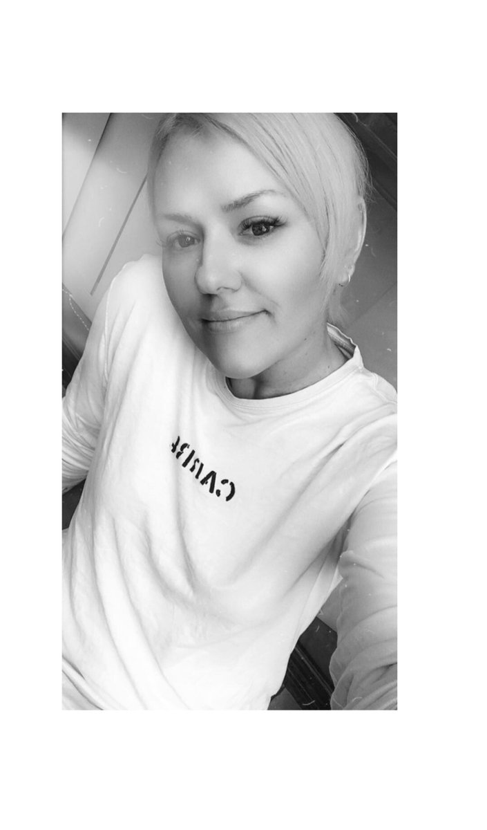 Kelly_aria14's tweet photo. Be the reason someone smiles today x we need more love in this fu#d up world 💔 https://t.co/QuJbX6HDDO