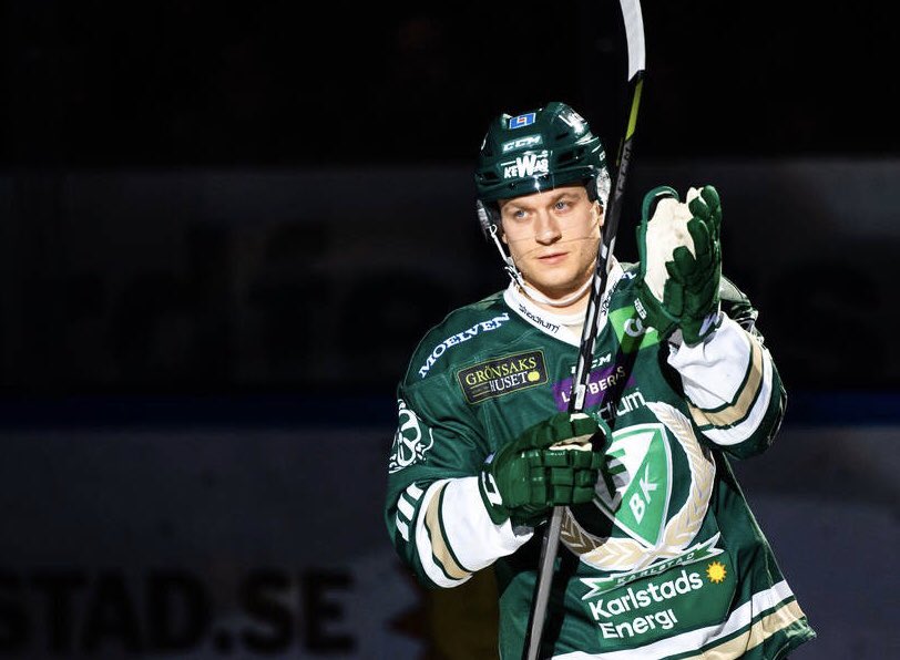 Spelarändring i Tre Kronors trupp inför Beijer Hockey Games: André Petersson, Dynamo Moskva, utgår pga sjukdom och ersätts av Marcus Nilsson, Färjestads BK. Marcus gör debut i Tre Kronor #trekronor #beijerhockeygames
