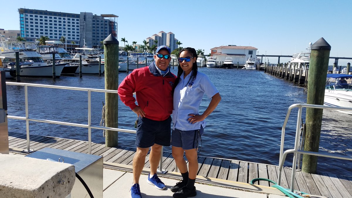 XpressExpert's tweet photo. Mark &amp; Jasmine - Like to give a shout out to our United States Postal Service, we appreciate you all. #USA #FortMyers #marina #swfla #westcoast #gulfofmexico #greatoutdoors #SaltLife #unitedstatespostalservice https://t.co/W02SbvTCN0