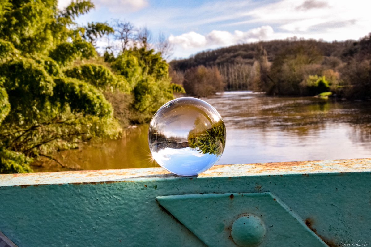 ycharrier79's tweet photo. #lespommiers #lethouet #vrine #thouars #rivière #barage #poitoucharentes #deuxsevres #nature #naturephotography #rivièredefrance #igersniort #igersdeuxsevres #igerspoitoucharentes #igersnature #igersthouars #igerstourisme #igersfrance https://t.co/M6pUMYqvg9