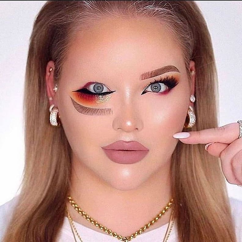 makeupstrap's tweet photo. Which you like?😋😋😋
Tag your friends👭👭
Follow👉@dailybeautyon
#fashion #style #stylish #love # #me #cute #photooftheday #nails #hair #beauty #beautiful #instagood #instafashion #pretty #girly #pink #girl #girls #eyes #model #dress #skirt #shoes #heels #styles #outfit #purse https://t.co/tMBtCRmeX9