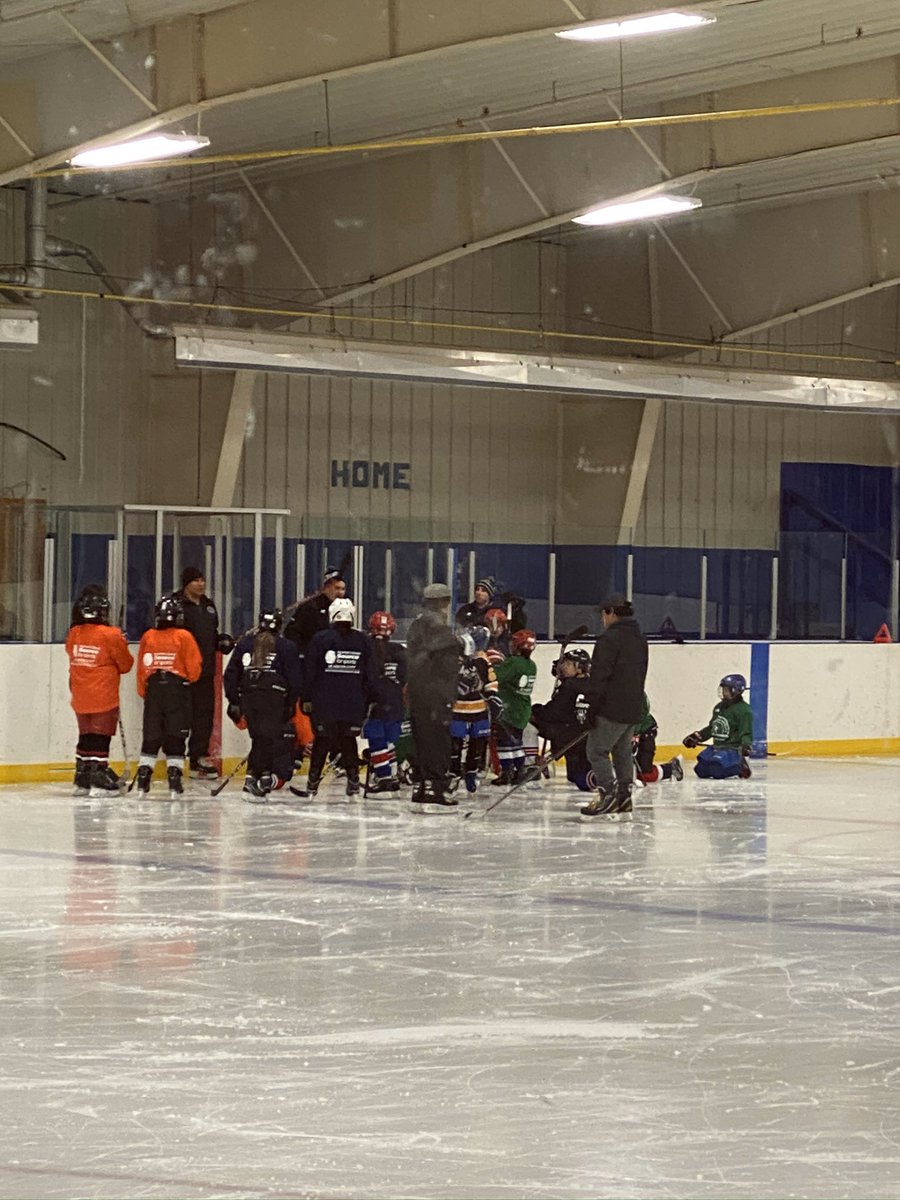 earl71980's tweet photo. Another great week of hockey camp in my hometown. Fun to see the improvement in the kids from the previous year! #2ndJonathanCheechooHockeyCamp https://t.co/aWFUypAwvu