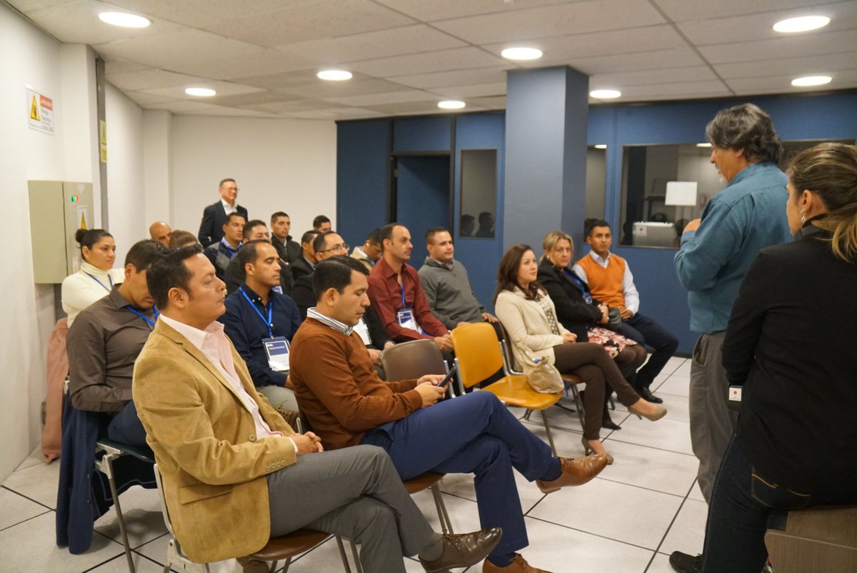 ciespal's tweet photo. Casa llena este sábado, trabajamos: 

✅Hackatón #globalgamejam2020 (48 horas consecutivas de programación)

✅#MediaTraining para @FuerzaAereaEc (taller de entrenamiento para voceros) 

✅#BootcampAI (presentación de proyectos de #InteligenciaArtificial)

#CIESPAL60años https://t.co/OPPSkH3Tpp