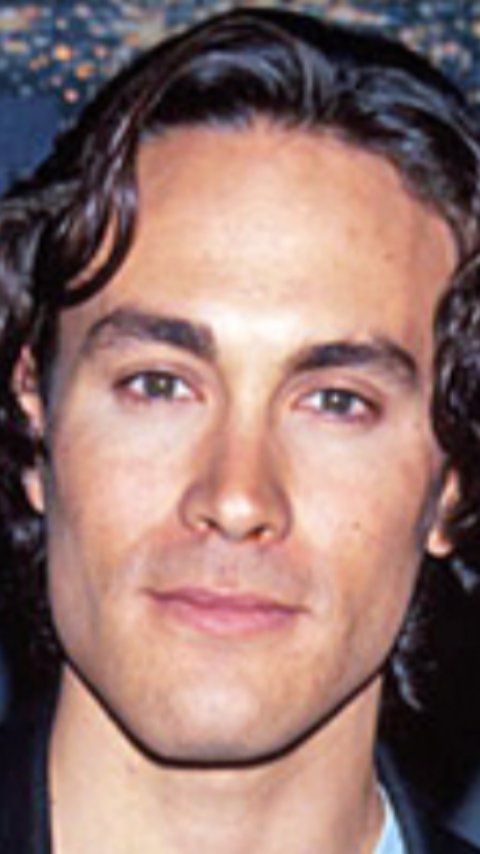 Happy Birthday Brandon Lee,you are surely missed   