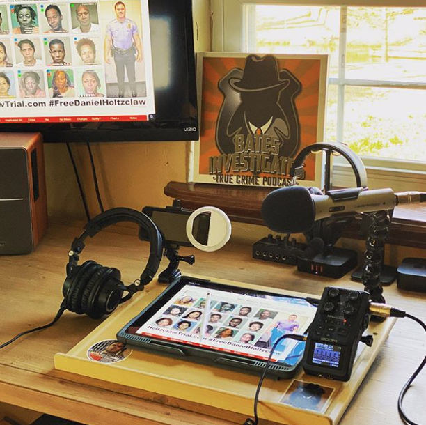 BrianBatesPI's tweet photo. RECORDING DAY! Getting episode 20 recorded so I can edit and post - Hopefully on Sunday or Monday. In Episode 20 I will be wrapping up the Rosetta Grate allegations.

Bates Investigates, Season One, In Defense of Daniel Holtzclaw. https://t.co/b0GmMFvVDC - #freedanielholtzclaw https://t.co/3rFXaqQey8