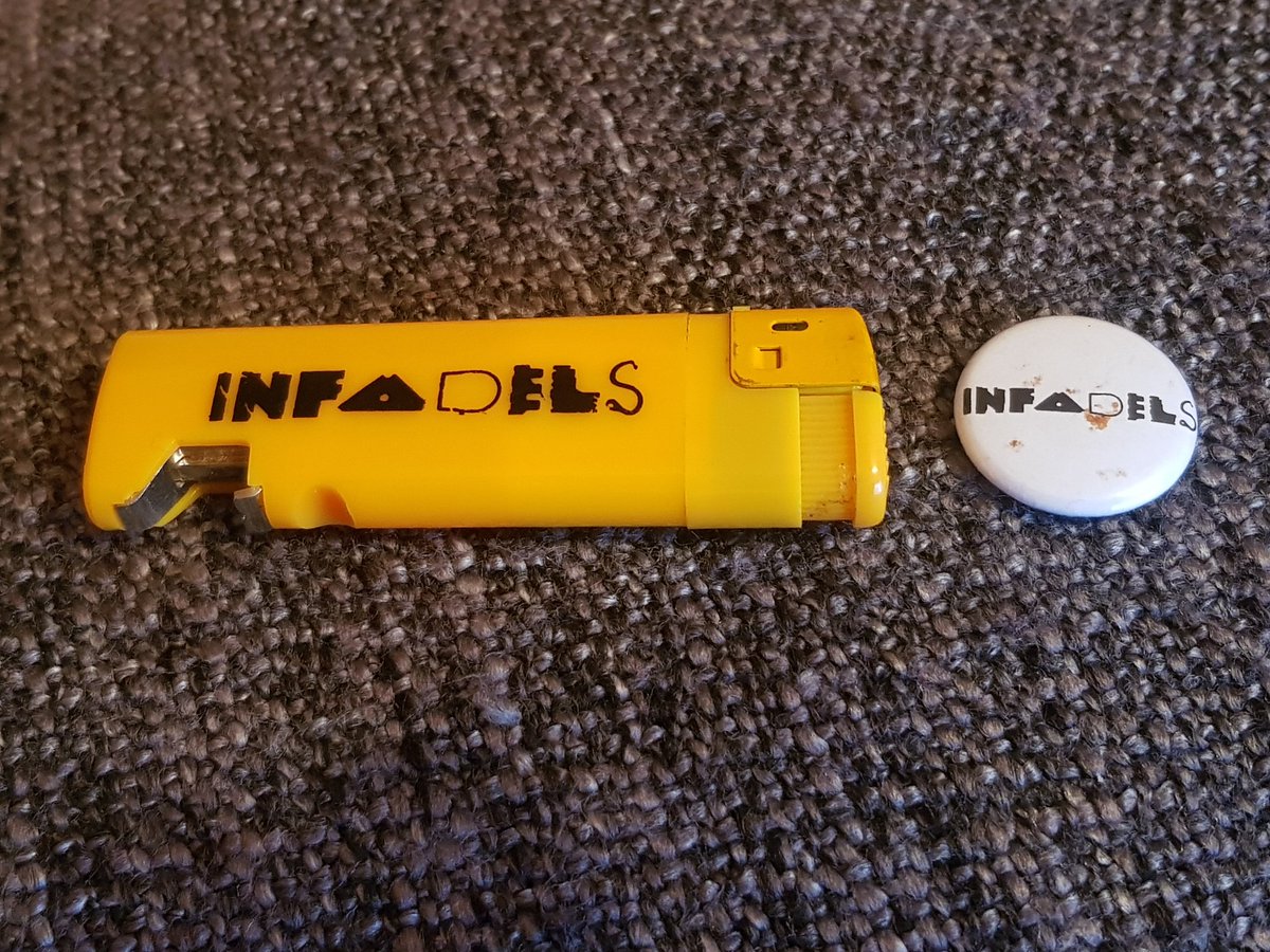 ChaterMark's tweet photo. @MattGooderson Good times. If there's ever a reunion tour I'll be there. I've still got these from a gig. https://t.co/fCxP1z59O8