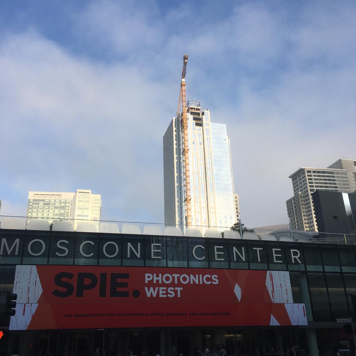 EpcIchf's tweet photo. Let the show begin :) #PhotonicsWest #SanFrancisco @KarolHagen @ICTER_PL @imcustomeye @ICHF_PAN https://t.co/8Krzq2blDt