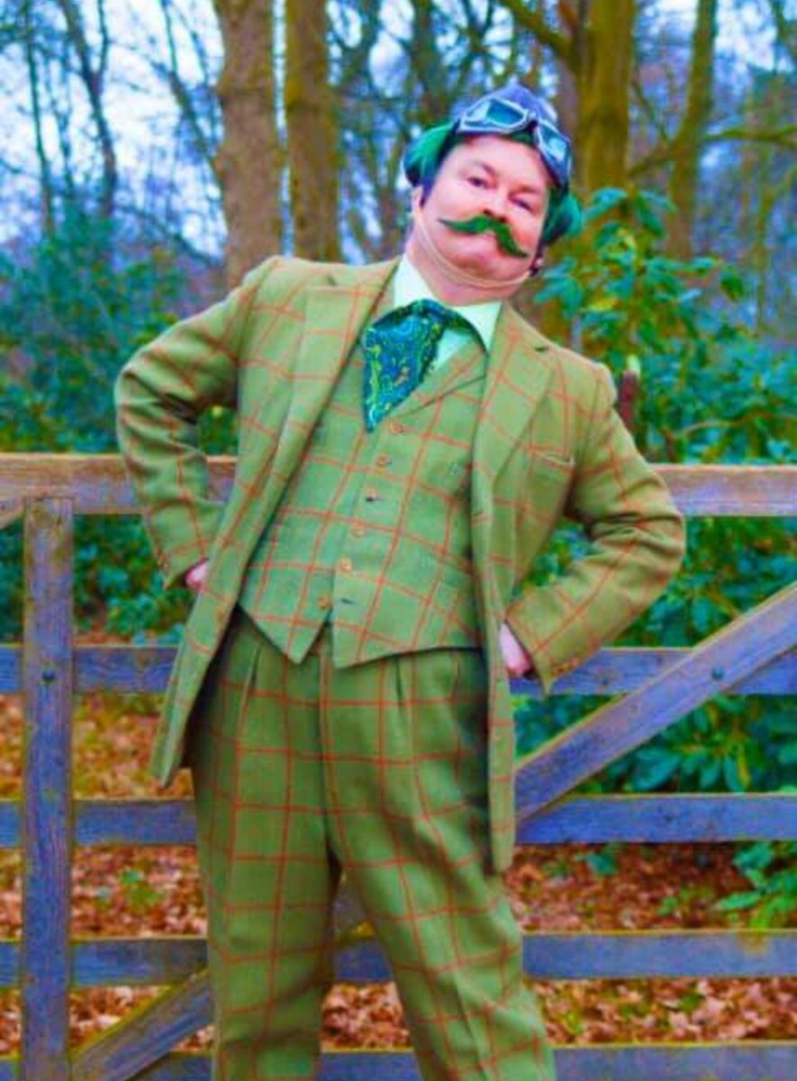 NETheatre YORK tweet media