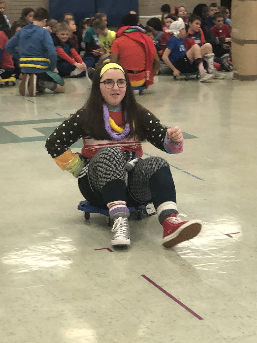 stmattsoc's tweet photo. Funky Friday Relay Race FUN!!  💙💛#CSW1920 #StMatthewSchool https://t.co/17VymqG8v1