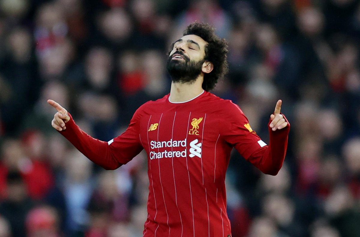 premierleague's tweet photo. FULL-TIME Liverpool 4-0 Southampton

A dominant performance by #PL leaders Liverpool secured all three points at Anfield, with goals from Alex Oxlade-Chamberlain, Jordan Henderson and Mo Salah

#LIVSOU https://t.co/aczsjSS4Xe