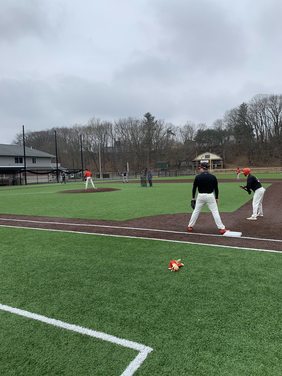 ESU_Baseball's tweet photo. February 1 live scrimmage outside #GotTurf #AllAboard https://t.co/IXDqT8dbmP