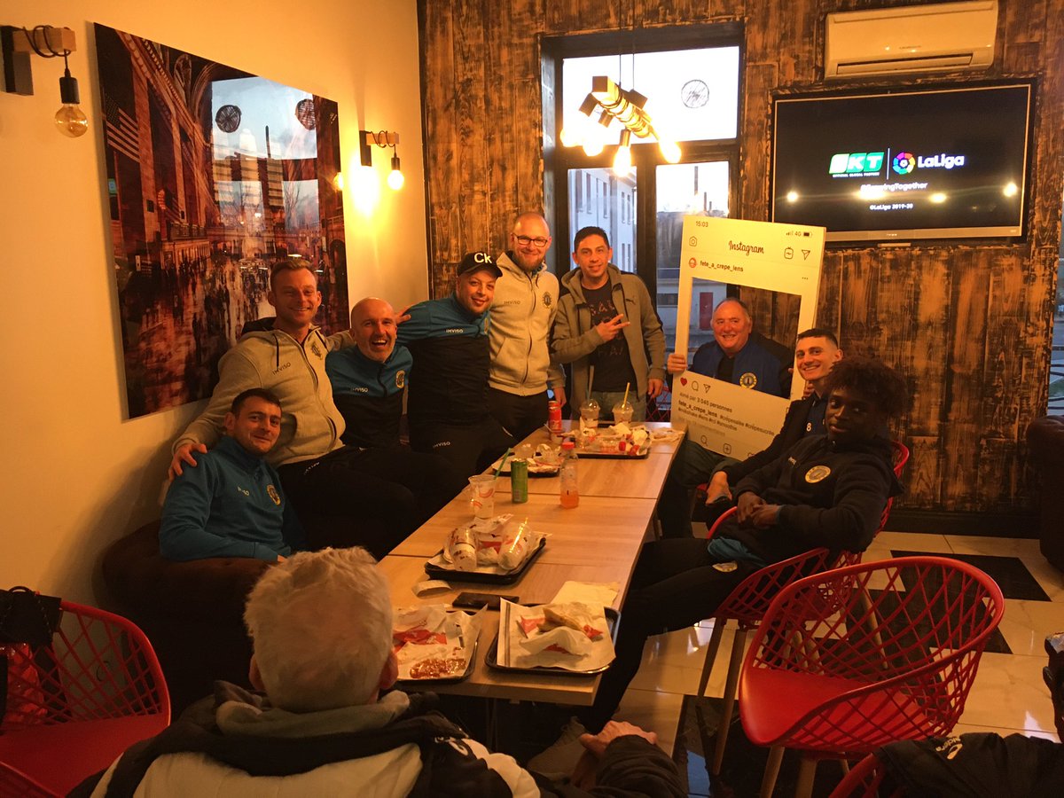 Une grande partie du groupe s’est ensuite retrouvée à <a href="/feteacrepe/">Fête à Crêpe</a> Lens 🥞😋