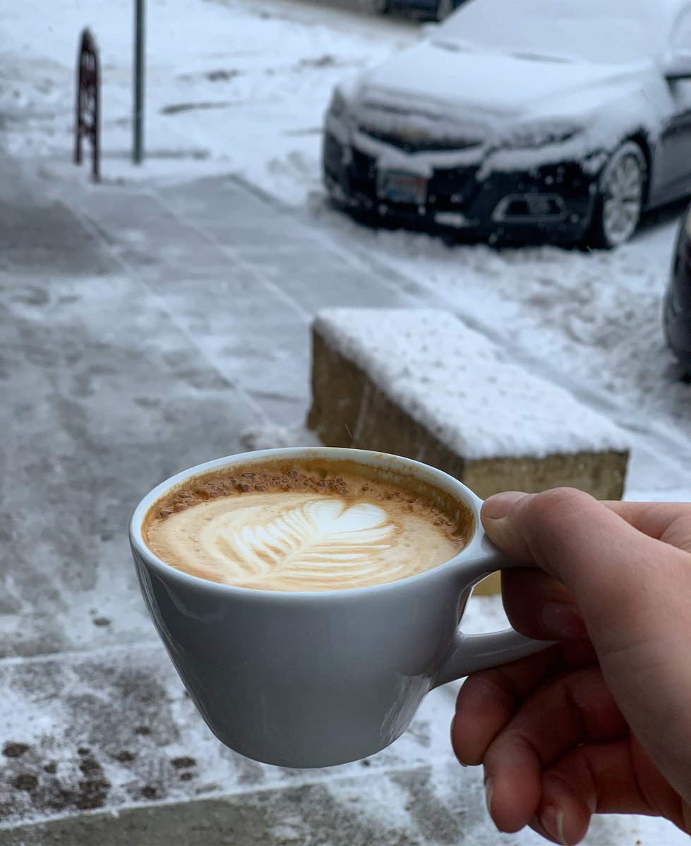 riverrockcoffee's tweet photo. Happy Winterfest, Saint Peter! ❄️❄️❄️Participating in the Polar Plunge today? 🥶 🏊‍♂️We’ll have hot drinks flowing before and after to keep help keep you toasty. https://t.co/o4YAwSadWX