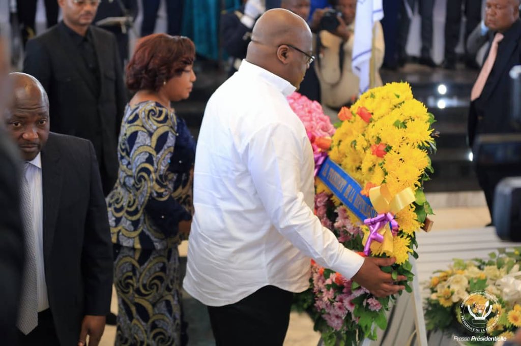 VFatshi's tweet photo. #RDC 01.02.20 | #Kinshasa #Nsele #Mausolée Le Chef de l’Etat prend part à la messe d’action de grâce qui commémore les 3 ans de la disparition  de S.E. Dr Etienne Tshisekedi Wa Mulumba. https://t.co/fKqMt9m53L https://t.co/8KuIHIvvZZ