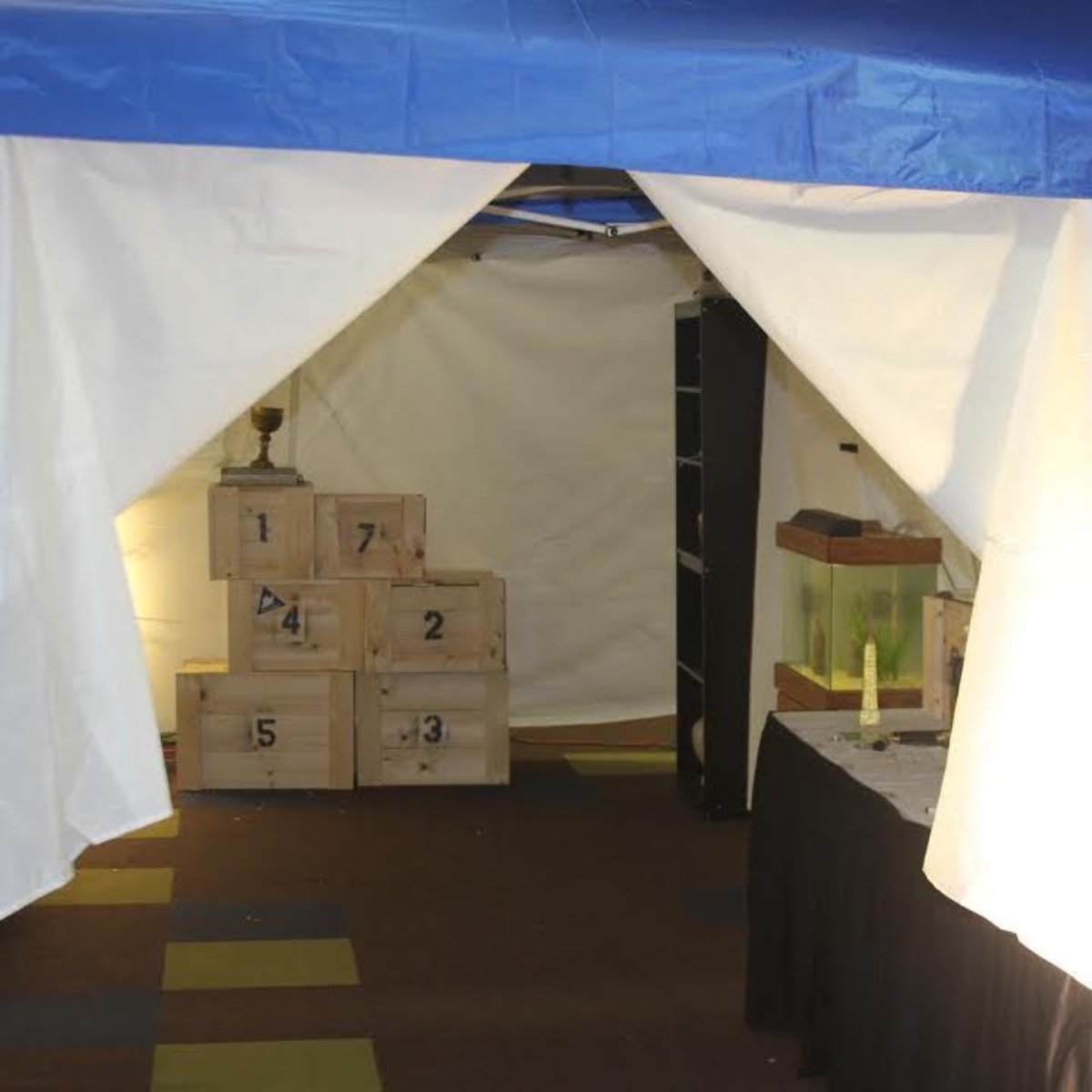 LockKeyEscape's tweet image. We&apos;re here to provide you with an unforgettable puzzle-filled adventure where your mission is obvious -- to get out!