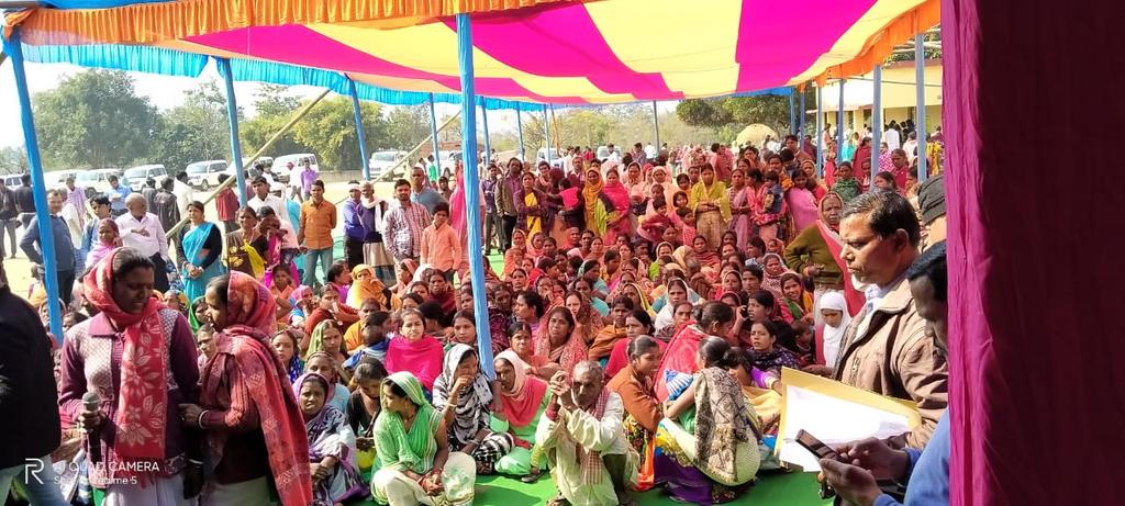 Sarkar aapke dwar karykaram  
Jamira panchayat. Block Dulmi .Some glimpses........
Great enthusiasm among the local people .Problems heard and solved on the spot..... and at the same time govt schemes of different departments were explained for there benefits.....Some glimpses..