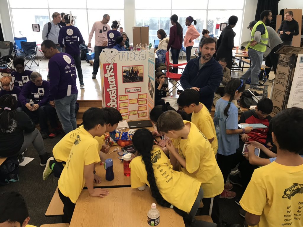 Robosharks are competing in the FLL State Championship today! <a href="/ShakeragElem/">Shakerag Elementary</a> #FLL <a href="/firstlegoleague/">FIRST LEGO League</a>