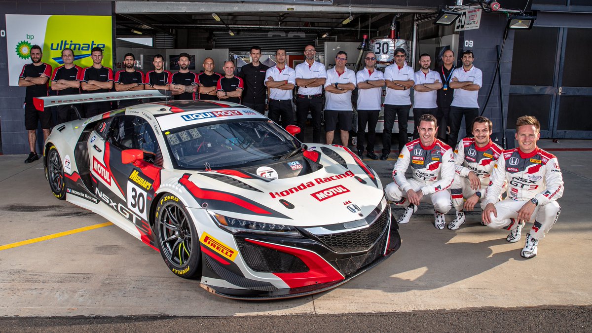 hondaproracing's tweet photo. It's raceday at the #Bathurst12h. We start at 0545 local time (1945 CET).

📺Watch LIVE https://t.co/2z5vnjxgRQ (see https://t.co/x70F4ms1km for how to watch in AUS &amp; NZ). https://t.co/ENWwb5PvPE