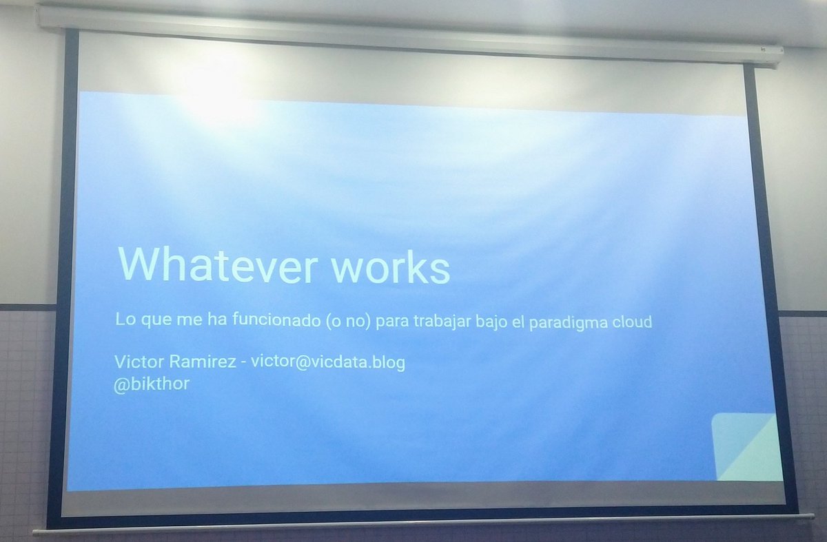 adrianatogo's tweet photo. #RockTheCloud @bikthor Whatever Works. Ideas geniales!! https://t.co/Xguea22GPC