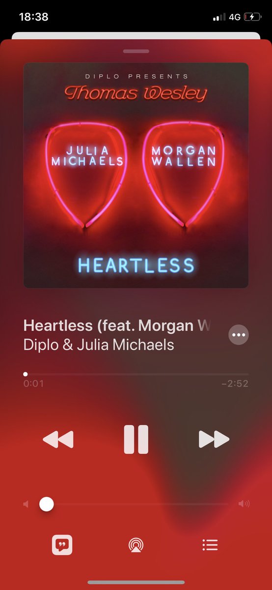 swisslittlegem's tweet photo. Everyone stream #heartlessremix by @juliamichaels & @diplo π https://t.co/3FUUNSlAXu