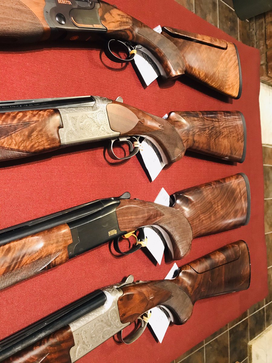 PerkinGuns's tweet photo. 4 x nice pieces of wood in this week
Mk38 sporter, mk70 sporter , 690 sporter and protrap
#perkinguns #walnutstock #sportinggun https://t.co/4OdcIlzw7d