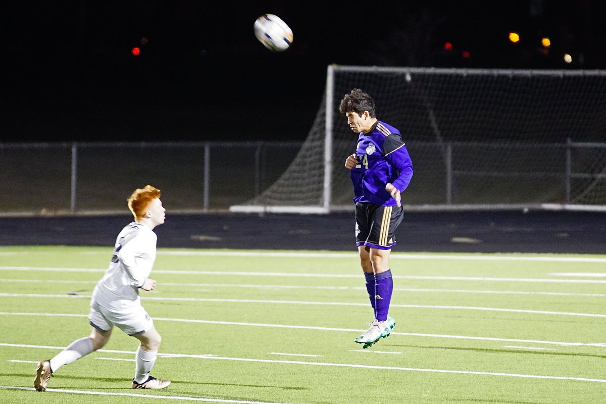 KGator11's tweet photo. @TCHSSoccerBoys A few pics from last nights victory! https://t.co/dwdleuDUWH