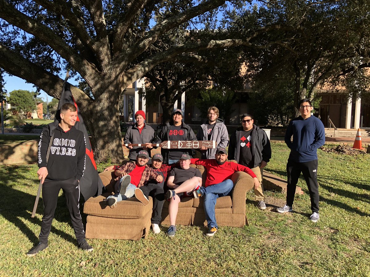 redandblack1984's tweet photo. Your brothers will lead you to success, they will not let you fall. Everybody deserves brotherhood, no matter who you are. Welcome to the Brotherhood ☠️ 🔴 ⚫️ #togetherforever #redandblackofcourse #eatus https://t.co/2GHOGvcsi9