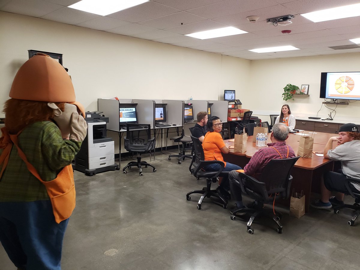 DepotGv's tweet photo. Homer D. Po made an appearance today at Huntington Beach 6646 to welcome the newest additions to our Team!! Welcome to the family Nellie, Jacob, Elliot, and Myles!! @Jaime_HD_D25 @Steven_Mousseau @HDLMPerez @AshleyBotts4 @MattO_HD6646 @asm_6646 https://t.co/CMkTLUVkhF