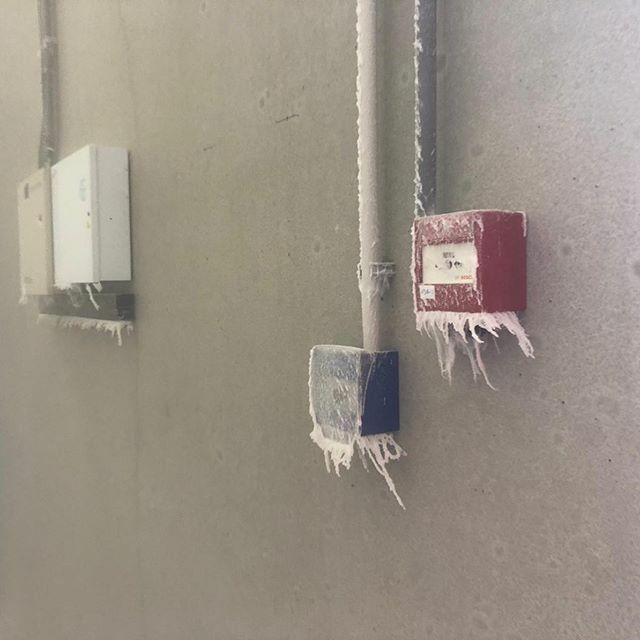 IJzige kou tijdens proefblussing van een CO2 blusinstallatie. 
#veiligheid #blusinstallatie #20ton #CO2 ift.tt/2S7D9DW