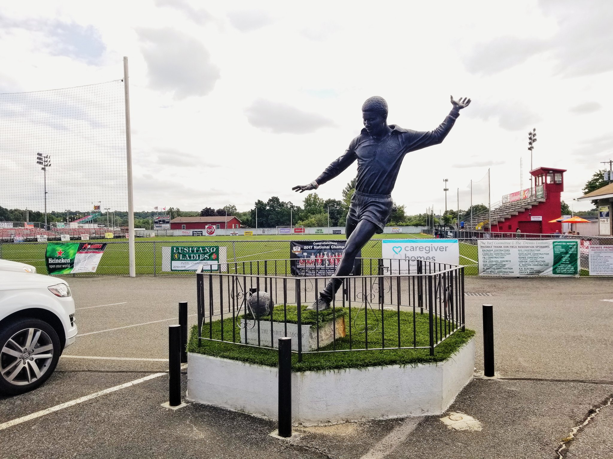 Eusebio Statue outside Lusitano Stadium