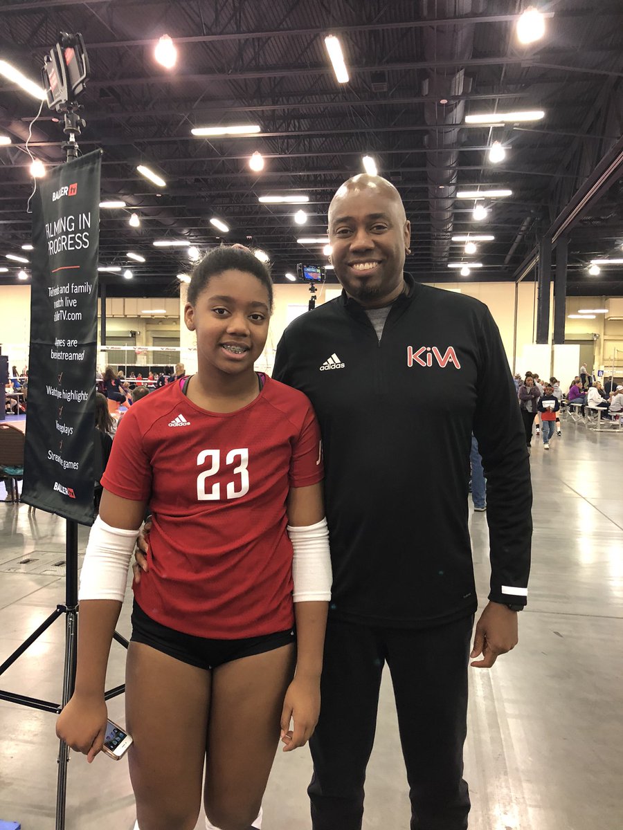 DrRickyLJones's tweet photo. Up whoopin’ a little arse early on a Saturday morning in Sevierville, TN. 😀 @KIVAVB #12Red https://t.co/UAonJG7E03