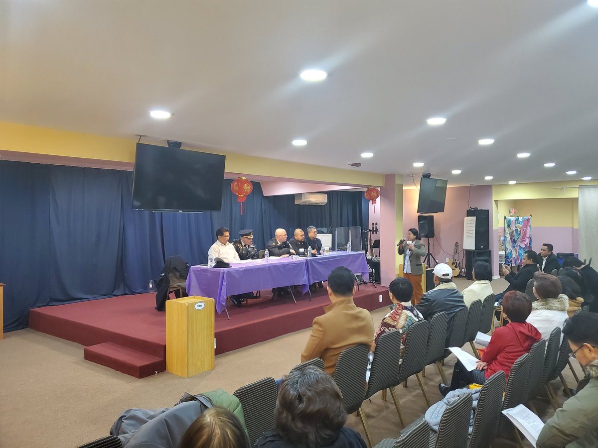 Ex1Pfd's tweet image. Happy to participate in a Community Meeting with our Indonesian Community along with our partners. @PPD01Dist @ThielAdam @PFDCraigMurphy @YatescrystalPFD @PhillyFireDept