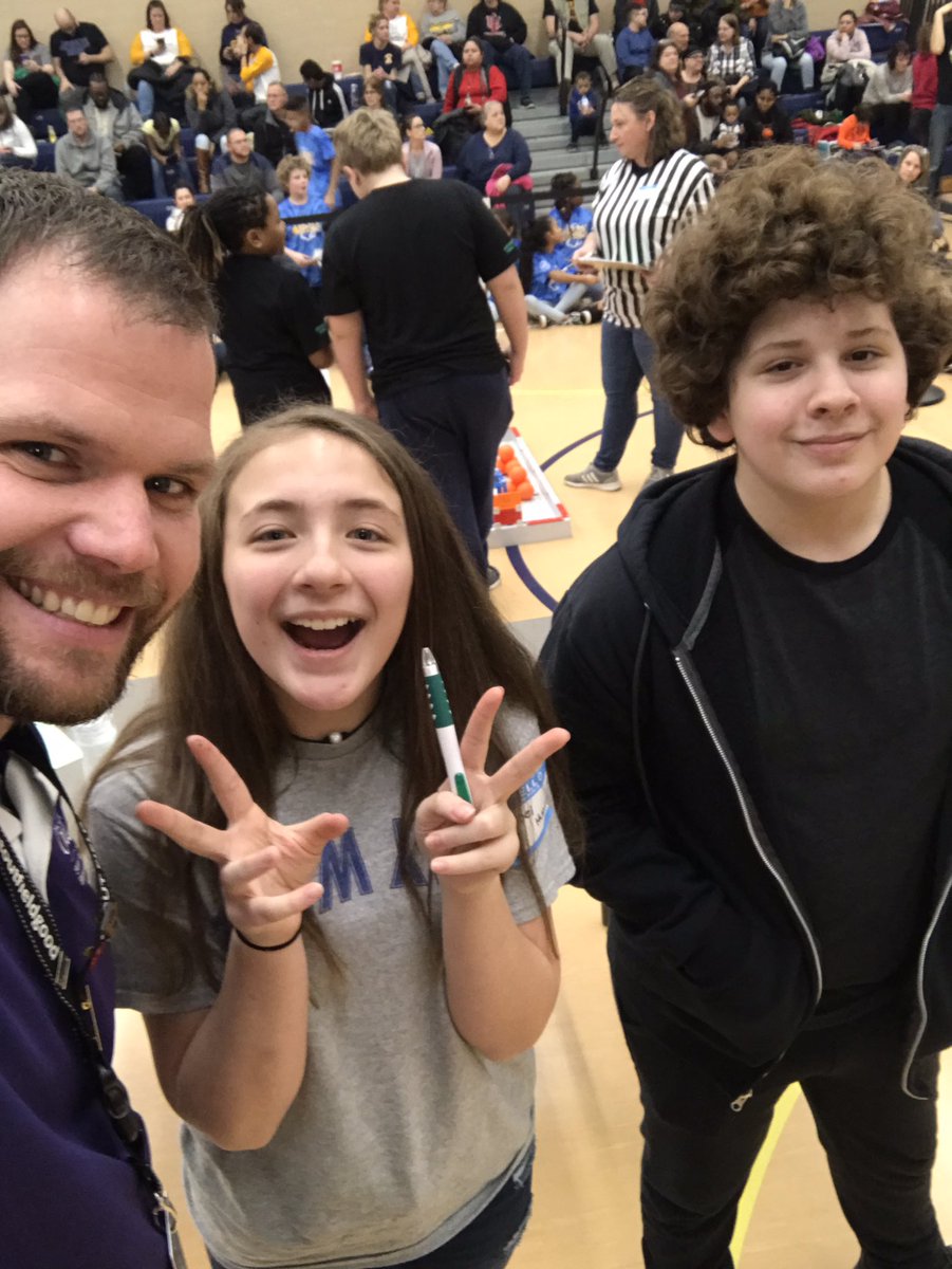 bigredindy's tweet photo. Some of our former @SFE_3820 students back helping with our competition today!  Thanks @LHCWilson for sharing them with us!

#stoutfieldgood #wearewayne #sferobotics https://t.co/pAc55OXoLQ