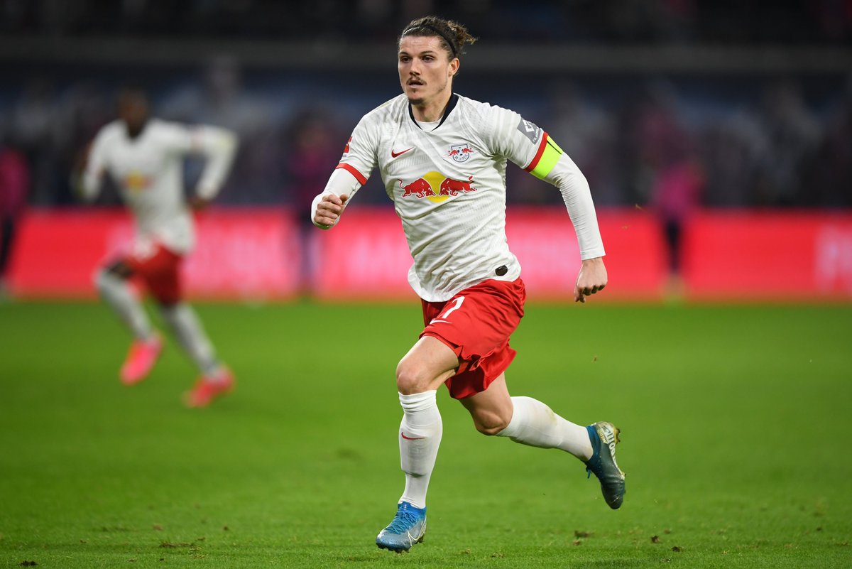 RBLeipzig's tweet photo. Sabi tastet sich jetzt endlich mal ans gegnerische Tor heran. Doch Sommer kann seinen Aufsetzer parieren. 

#RBLBMG (39.) 0:2 https://t.co/BhX3YQwcUk