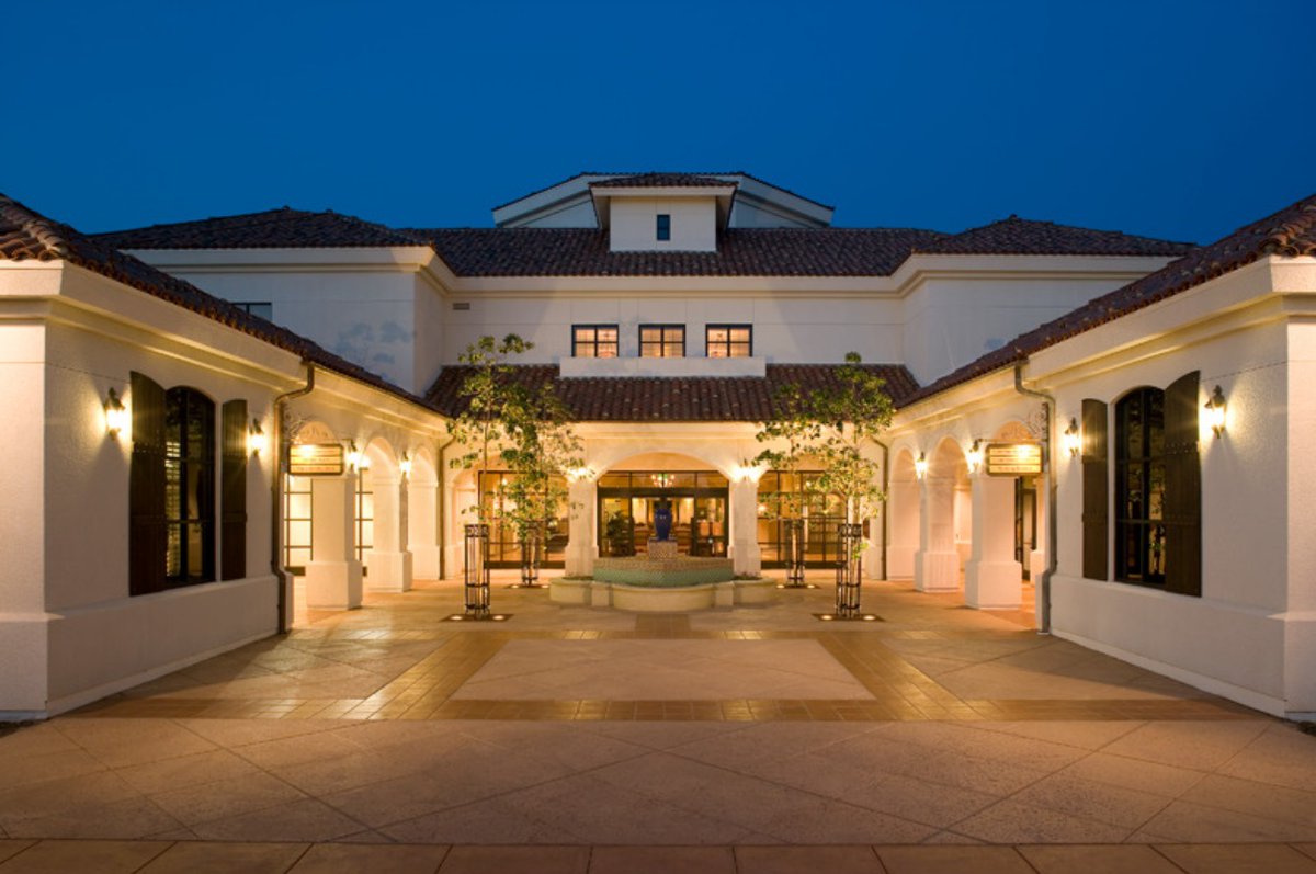 VisitCamarillo's tweet photo. Be inspired today and get lost in the amazing books the library has to offer!
.
.
.
#visitcamarillo #camarillo #california #visitcalifornia #venturacounty #vccoast #vcclife #venturacountycoast #theoriginalroadtrip #cctctravel #cctc #vacation #travel #socal https://t.co/ayfGdIHa4N