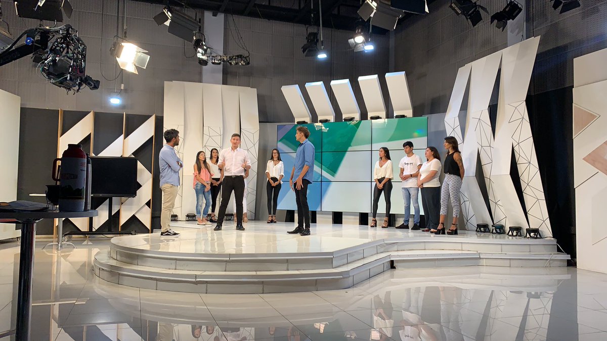 arosierra's tweet photo. Hoy tenes tiempo hasta las 18hs para venir! Casting en @tv12misiones #Programacion2020
Mañana de 14 a 18hs también podes! 😉 https://t.co/P44b7c6dsX