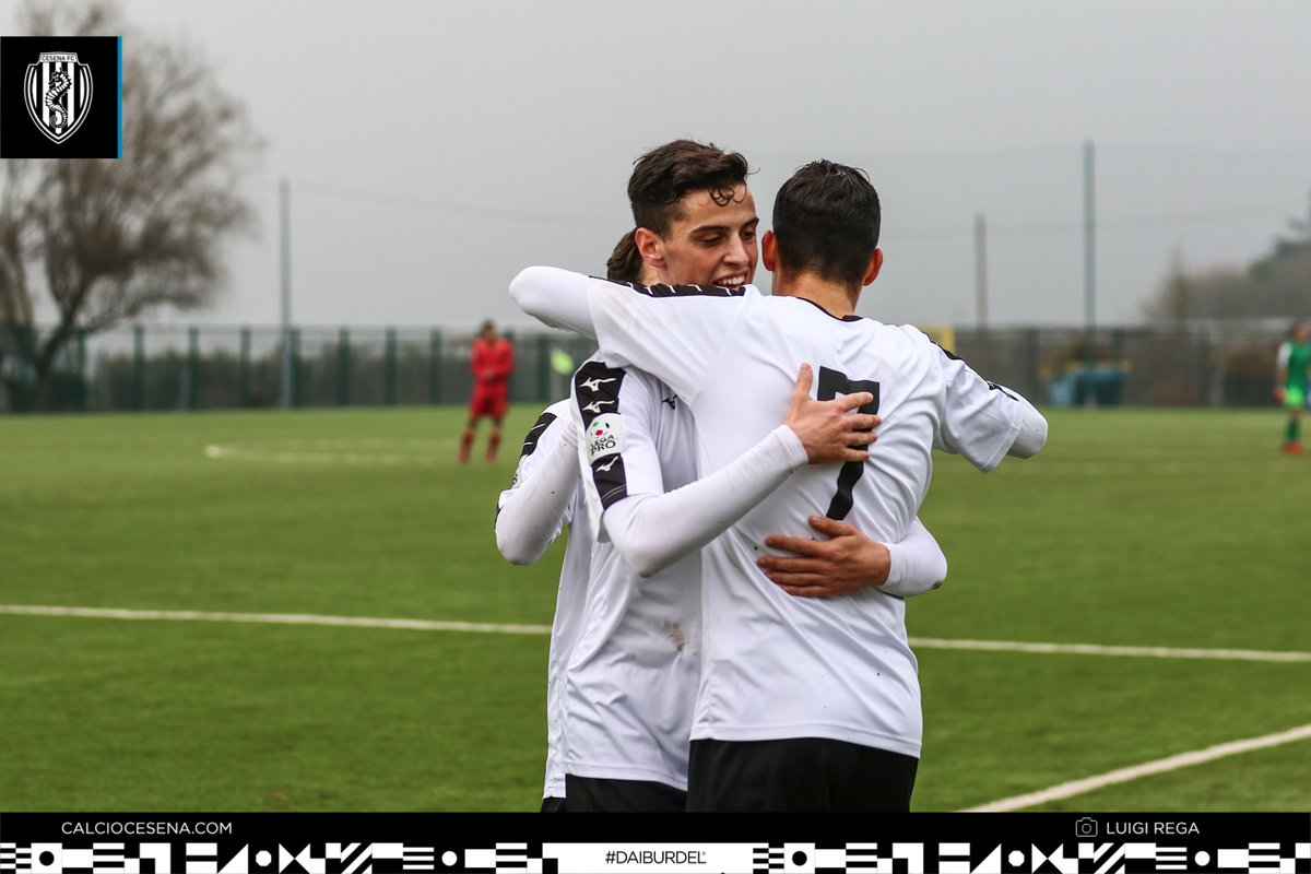 calciocesenafc's tweet photo. ⚪️#GIOVANILI⚫️
La #Berretti di mister #Ceccarelli pareggia a #Fano
👉https://t.co/GI4VgPqlF2

#Giovanili #Berretti #FanCes https://t.co/5cDEc2pKHG