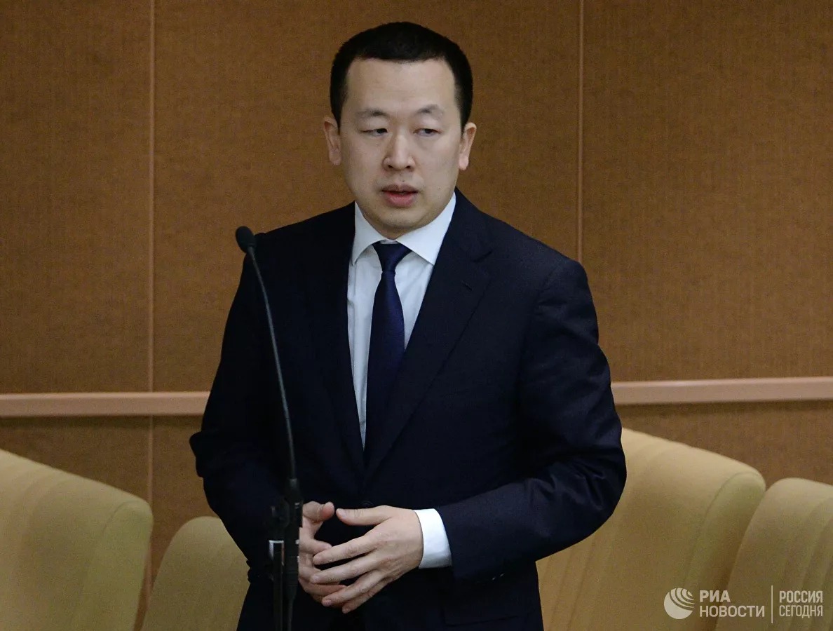 корейский певец джон паркер. пак со джун 2023. пак получил. чхве юн дже. джи чан ук и пак бо гом.