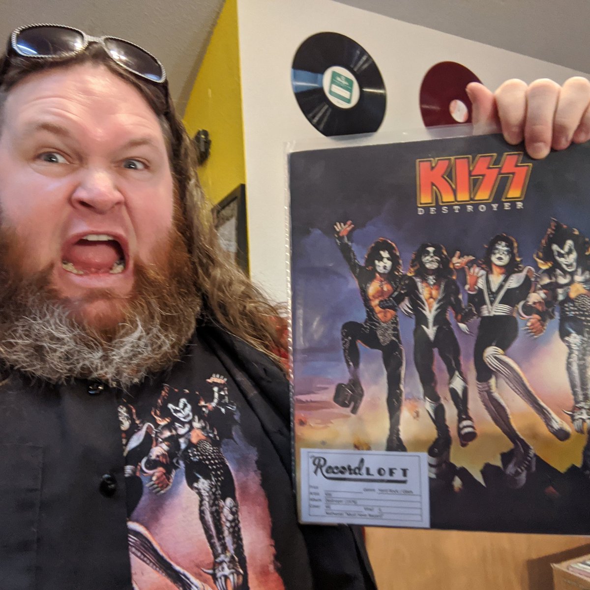 Therecordloft's tweet photo. KISS this week goodbye! Happy weekend everyone! We've been putting hundreds of new used records this week! Come in before I take them all! https://t.co/Hj8tB5zidr