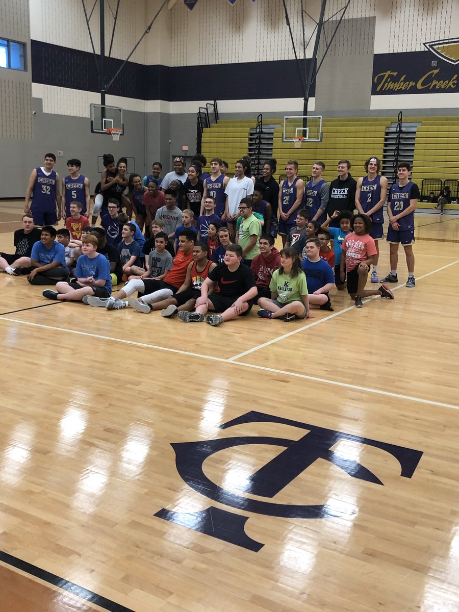 TCGBB's tweet photo. Great way to end Saturday practice!! @TCHoopS @KISDAthletics @KellerSped https://t.co/RqMlU4P1tR