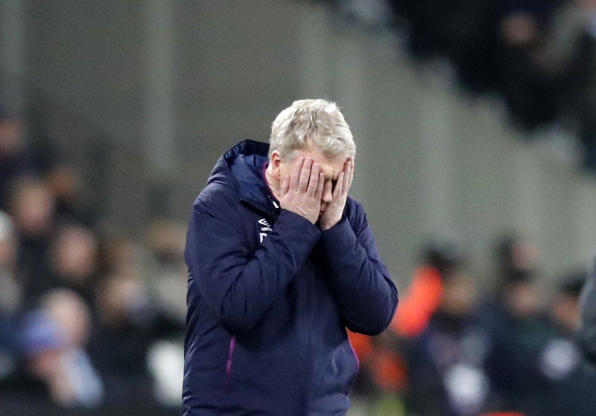 ODDSbible's tweet photo. 🗣️ David Moyes: "I don’t think we have beaten Brighton have we?" (In the Premier League)
🗣️ Interviewer: "That’s right"
🗣️ David Moyes: “Fucking hell"

The only good news for him is that they don't have to play Brighton again this season 😂 https://t.co/qhdaVKw4LI