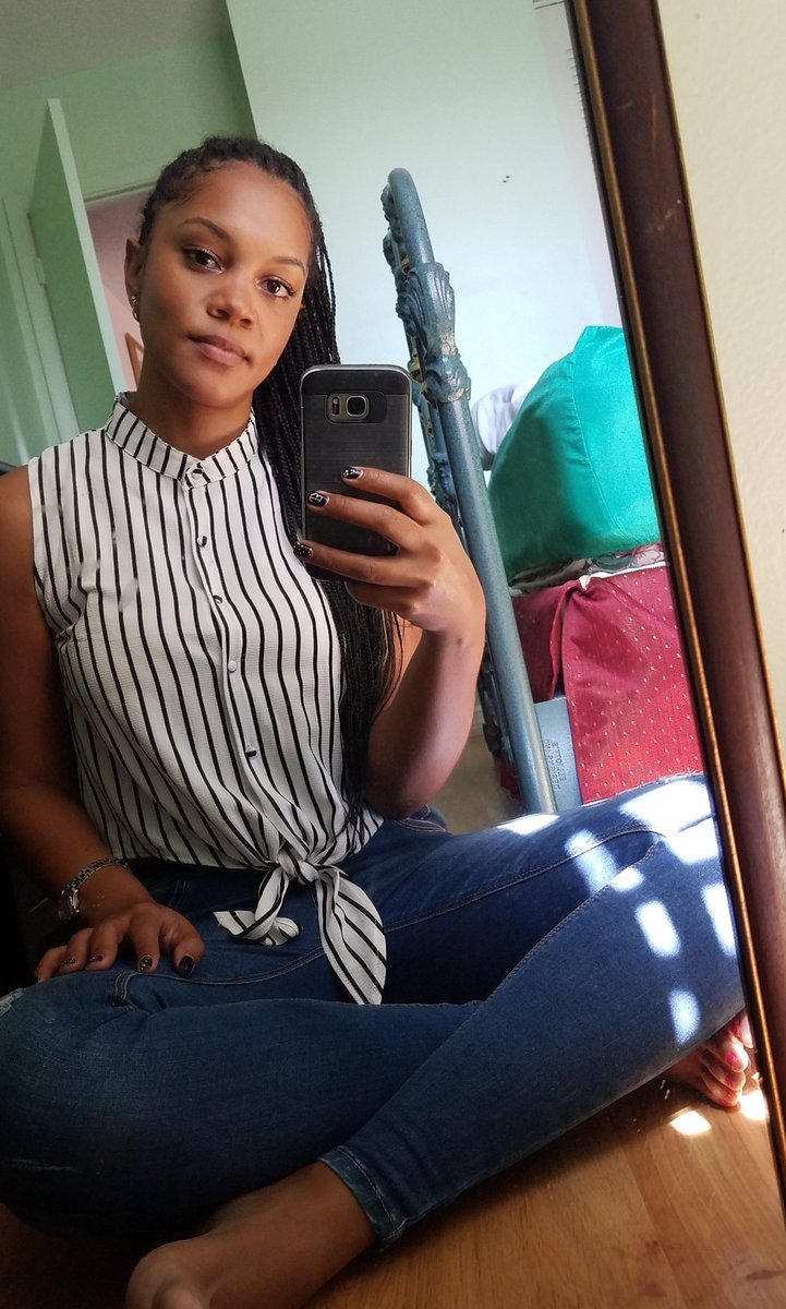 RissaRoyal's tweet image. Tryna decide if my next #ProtectiveHairStyle should be my good ole Faux Locs OR small braids...........🤔🤔🌻🌻👩🏾‍🦱👩🏾‍🦱?????