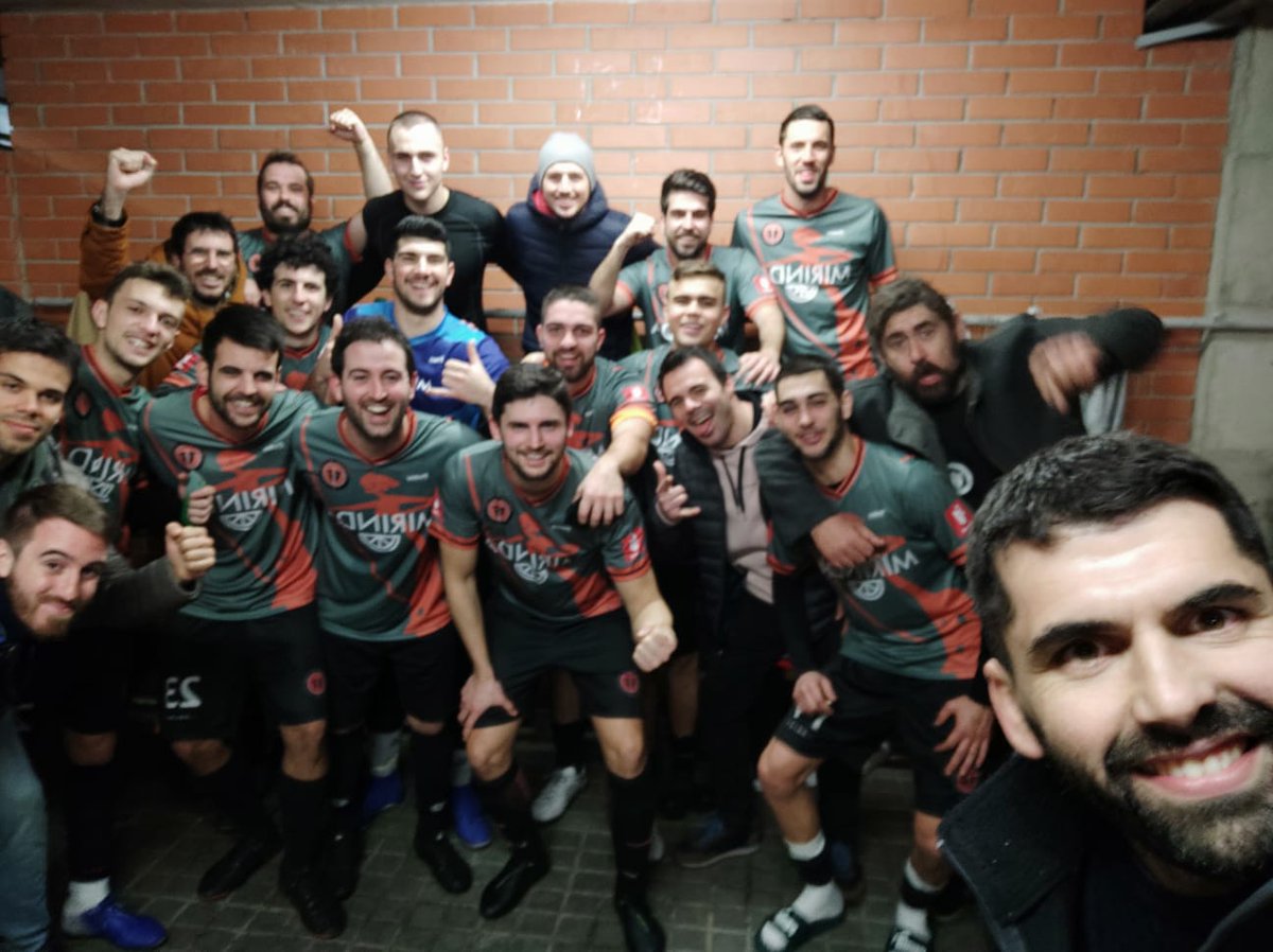 athleticmataro's tweet photo. @athleticmataro 3-1 @CFDOSRIUS 

Victòria a casa contra el cuer de la categoria. L'Athlètic, amb nombroses baixes, ha pogut sumar una nova victòria per seguir mantenint les seves aspiracions. Destacar el gran partit d'Astro, amb dos gols de falta per emmarcar. https://t.co/oGVkIyT9hJ