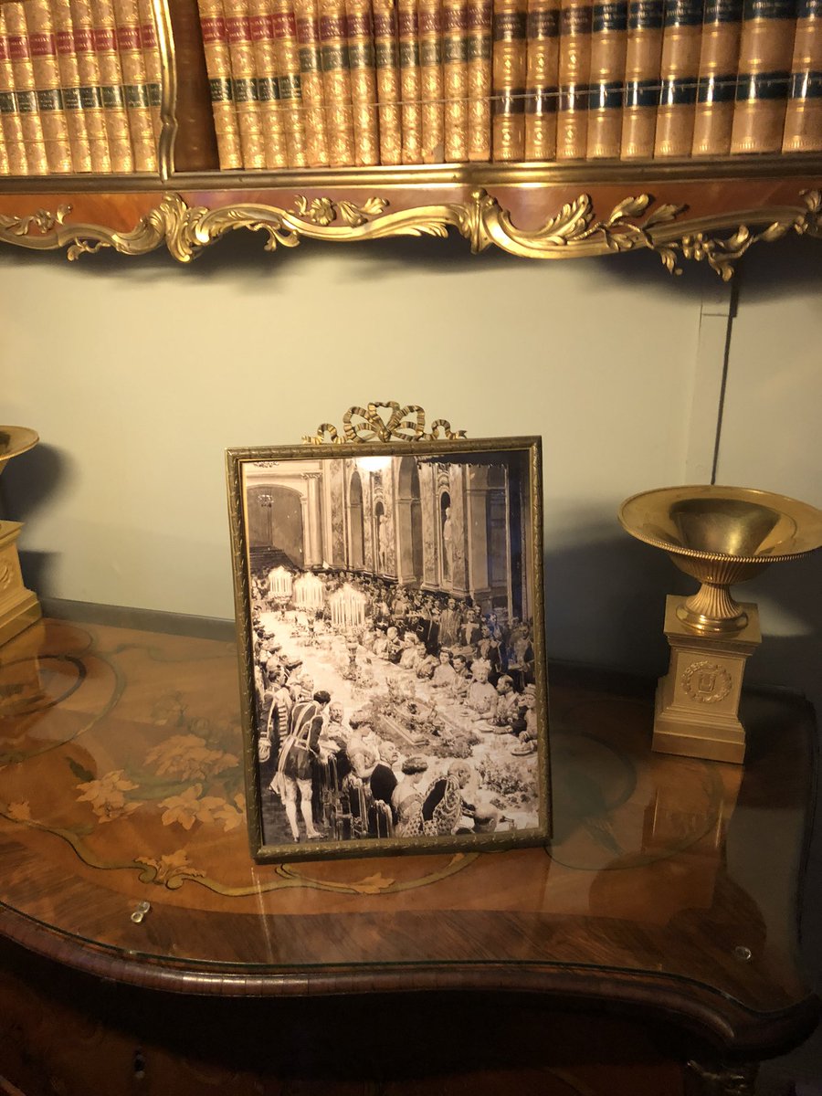 Foto van galadiner met de keizer en Europese koningshuizen <a href="/MuseumHuisDoorn/">Museum Huis Doorn</a>