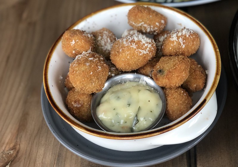 Bitches Who Brunch tweet media