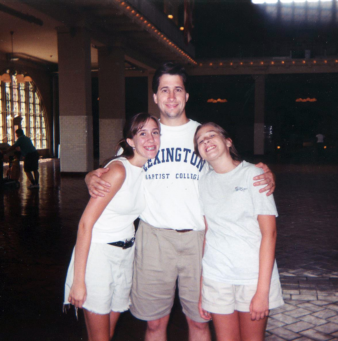 KnowBeDo's tweet image. No Daddy ever loved his girls more. #GirlDad