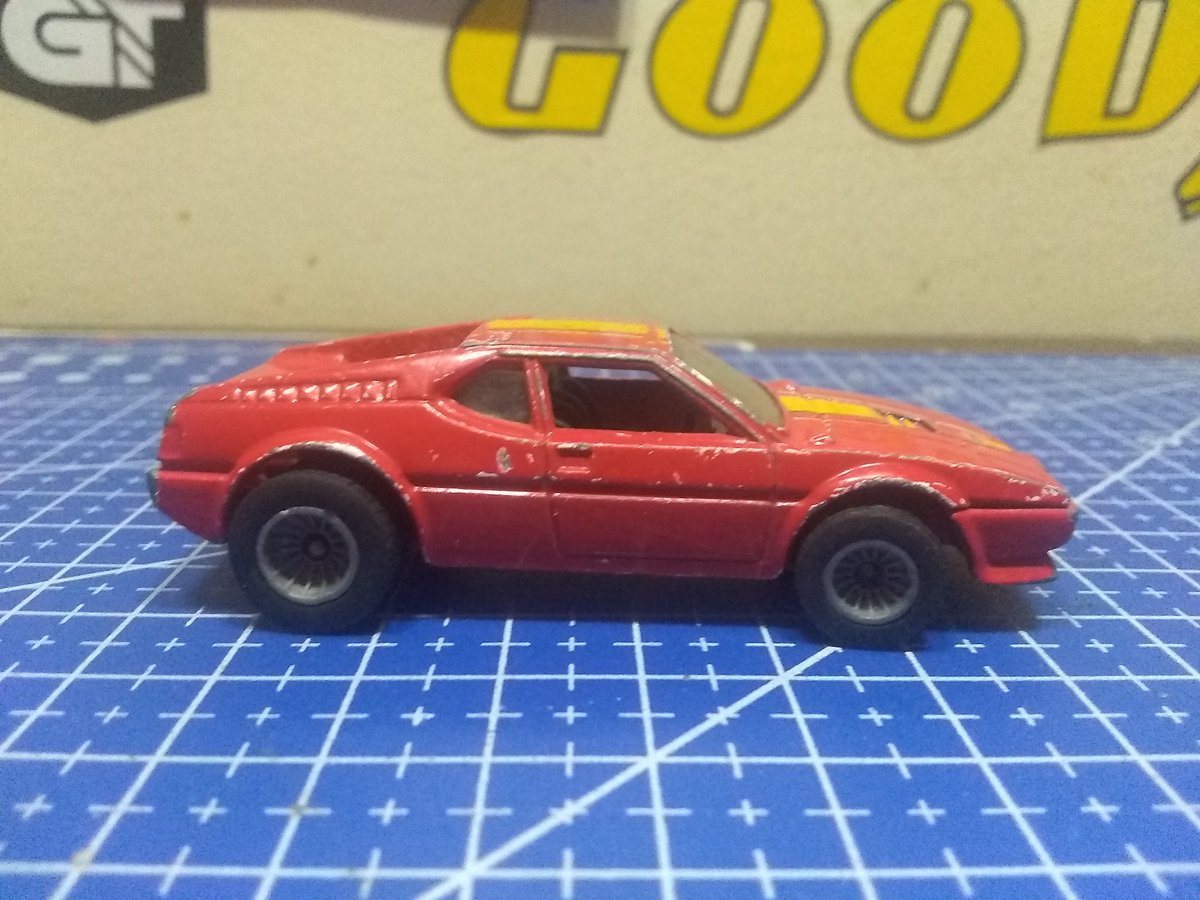 Smitty_1333's tweet photo. #FleaMarketFinds #HotWheels '80s #BMW #M1 - '83 #RealRiders Debut Series 7/24 

The BMW M1 is a mid-engined sports car produced by BMW. The M1 was also named #WindSplitter for some Hot Wheels releases.

#164Diecast #Diecast #DiecastCollector #DiecastCustom #SmittysDiecastOverhaul https://t.co/iVzOw1Y9oK