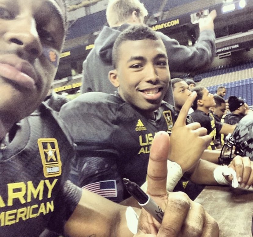 gcfootball's tweet image. Tradition Lives Here. 

Not long ago it they were two friends playing football on Dancel Field in Olney, MD. 

Tomorrow they will competing to win Super Bowl LIV with millions of people watching.  

Wishing our alumni the best of luck!

#WeAreGC
#NoBetterPlaceToDoIt
#FalconStrong