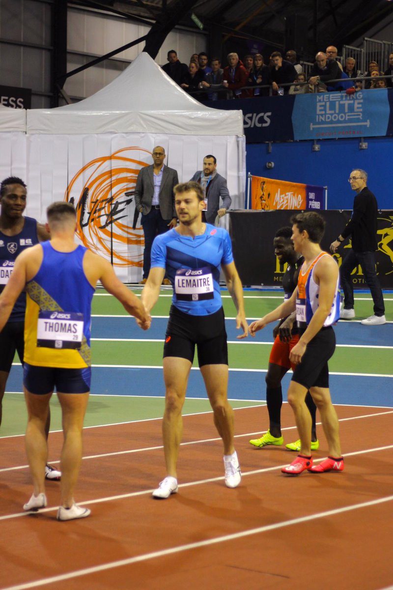 AOMH14's tweet photo. 60m HOMMES – Série 2
🥇 6"70 🇬🇧 Adam THOMAS
🥈 6"72 🇫🇷 Christophe LEMAITRE
🥉 6"76 🇹🇬 Kokoutse-Fabri DABLA
Rendez-vous à 21h25 pour la Finale 60m Hommes
#MeetingMondeville2020 #MeetingMondeville #AOMH https://t.co/53WJGRub3Z